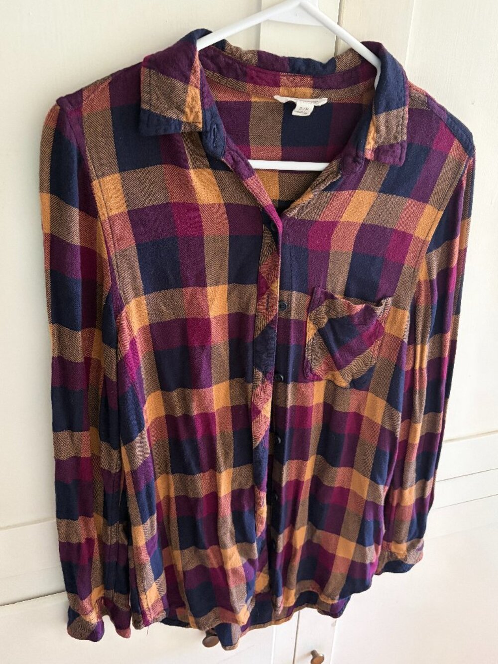 Soft, jewel tone plaid shirt from BeachLunchLounge, Size S